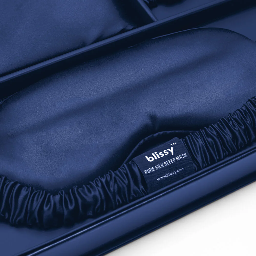 Blissy Dream Set - Blue - King - Image 4