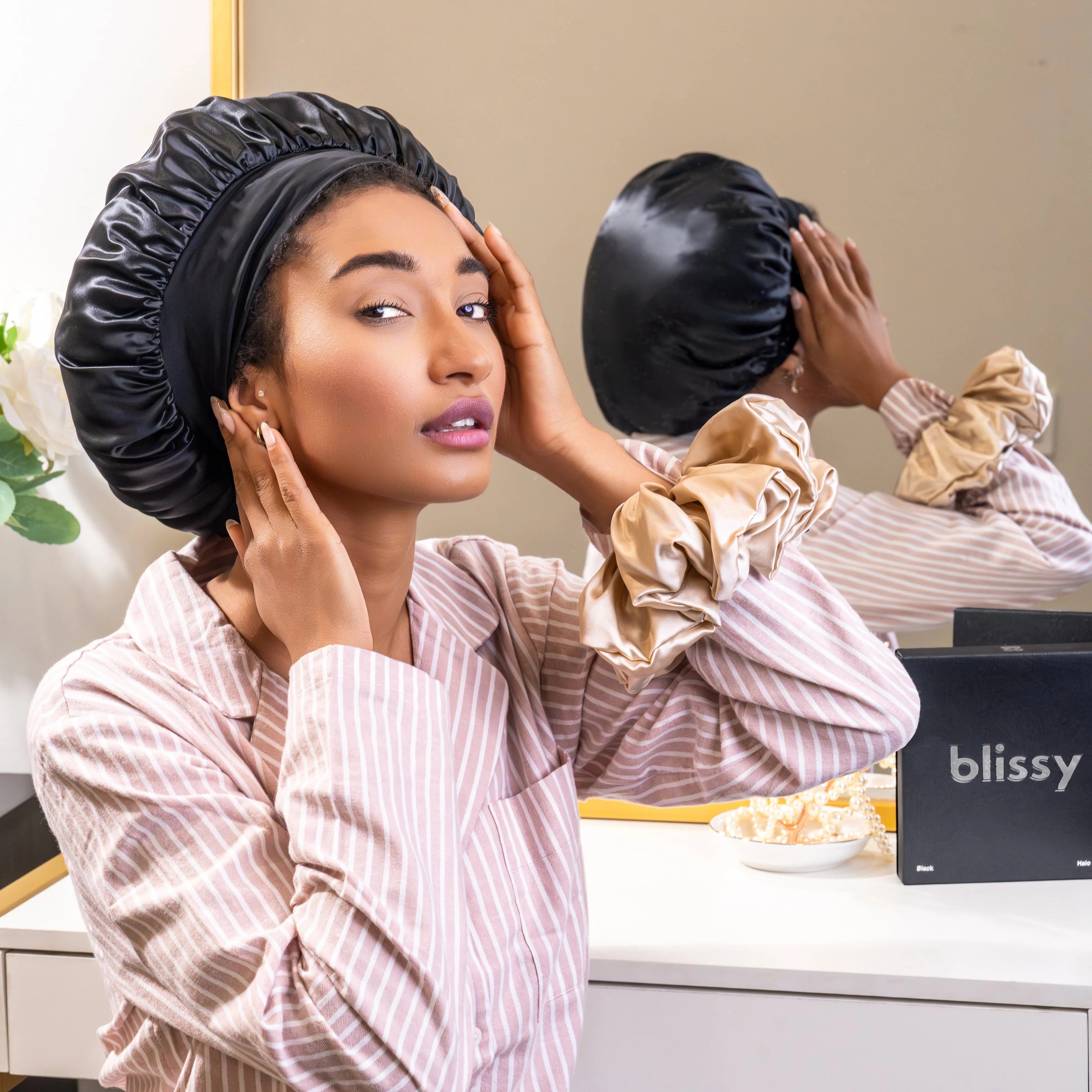 Blissy Halo Bonnet - Black - Image 12