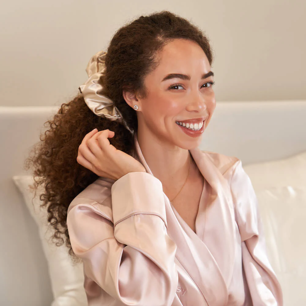 Blissy Oversized Scrunchie - Champagne - Image 7