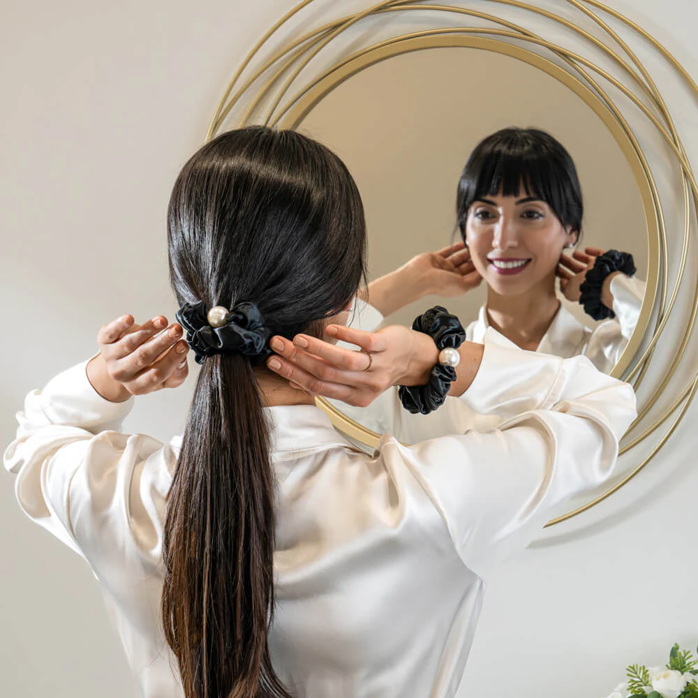 Blissy Pearl Scrunchies - Black - Image 14