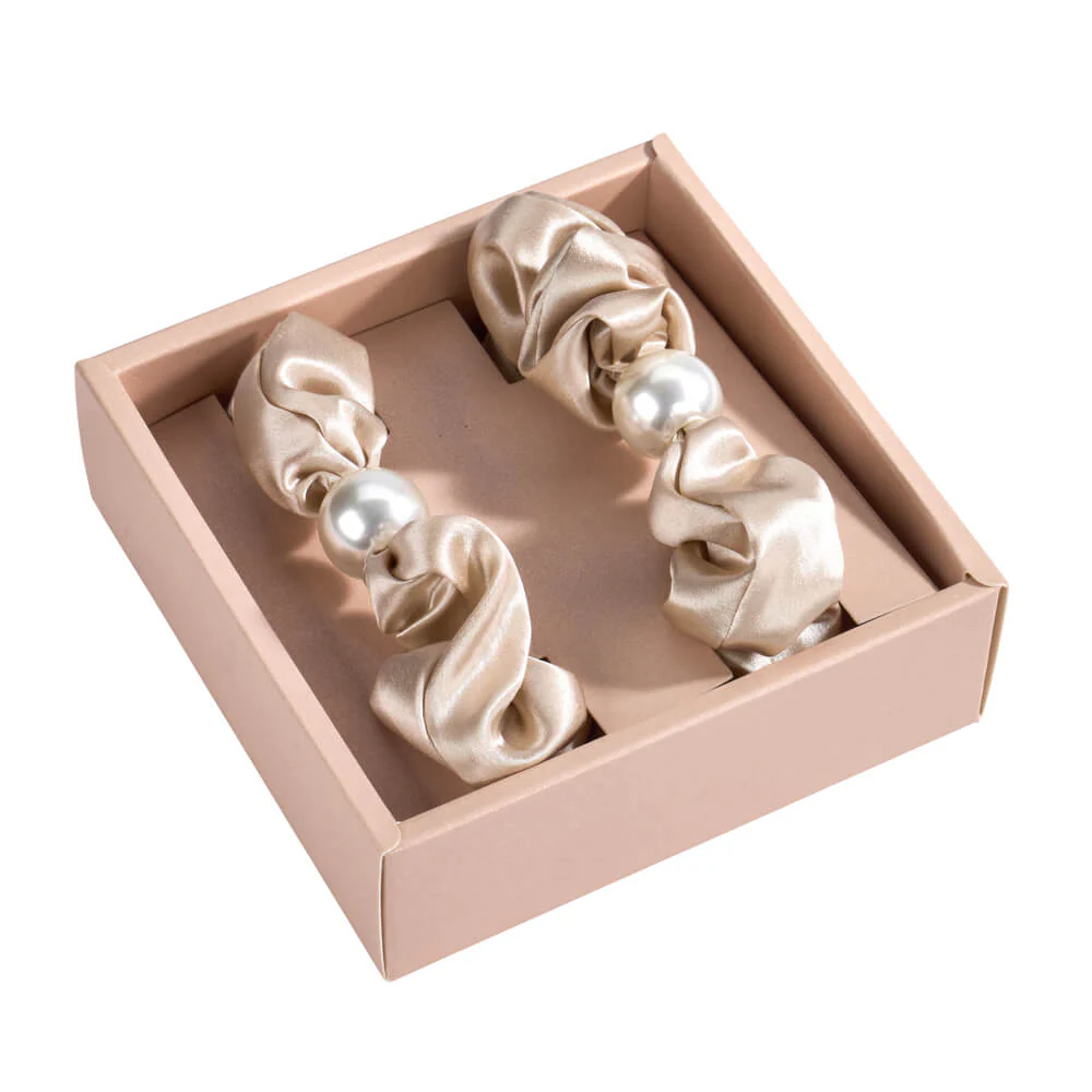 Blissy Pearl Scrunchies - Champagne - Image 4