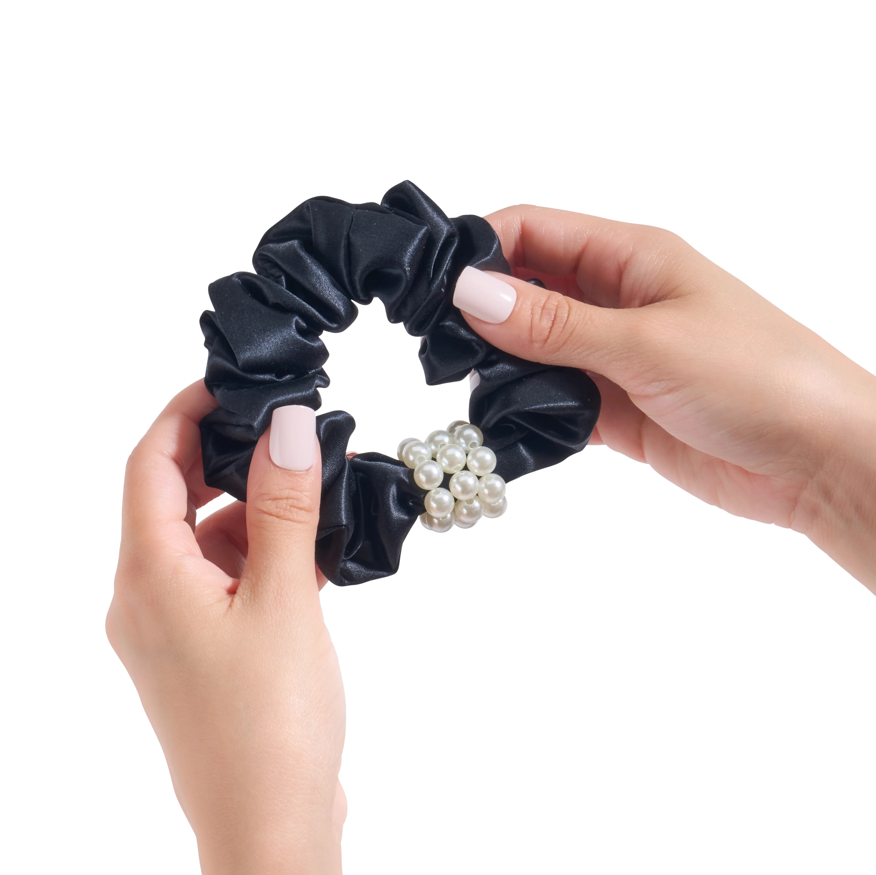 Blissy Petite Pearl Scrunchies - Black - Image 7