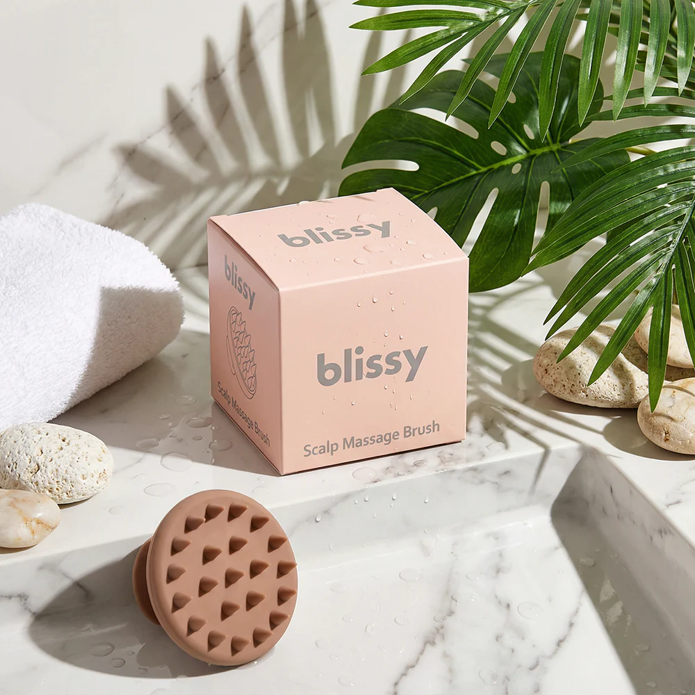 Blissy Scalp Massage Brush - Nude - Image 13