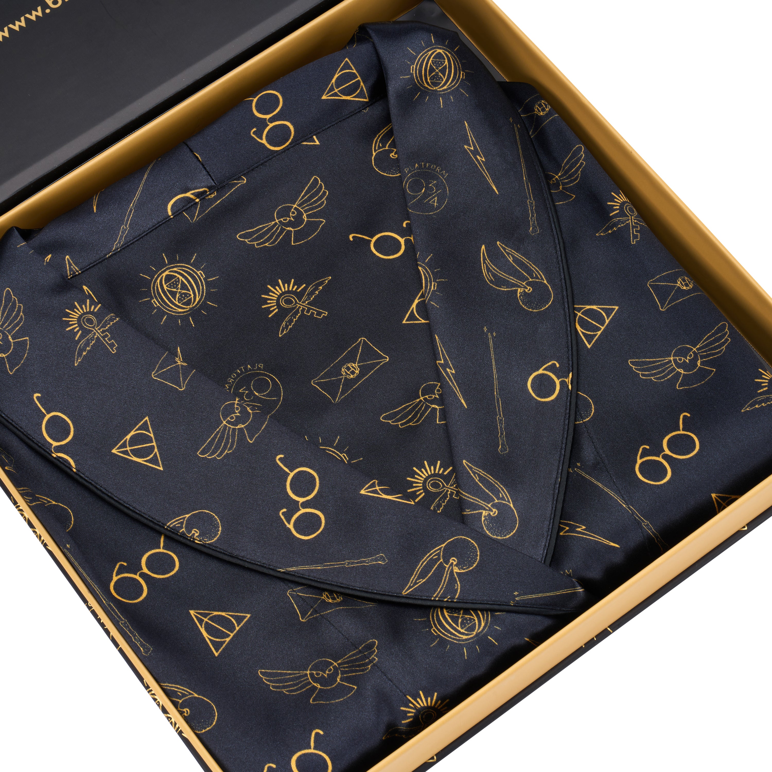 Classic Robe - Harry Potter™ Wizarding World Icons - Image 3