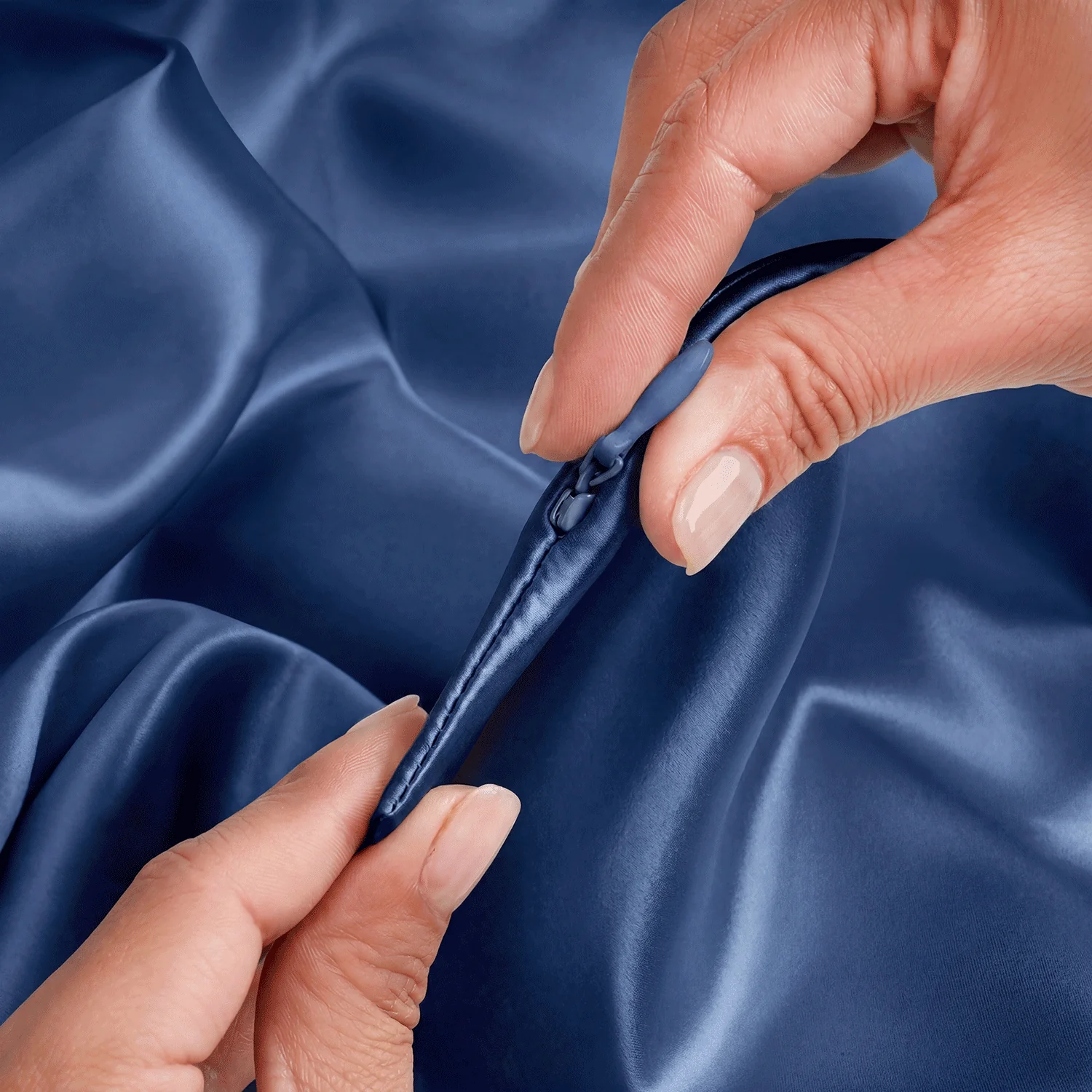 Pillowcase - Blue - Queen - Image 9