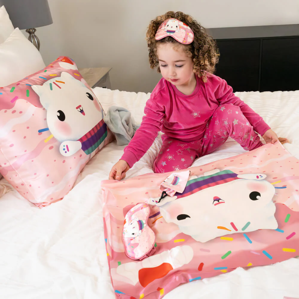 Pillowcase - Gabby's Dollhouse - Cakey Cat - Queen - Image 11
