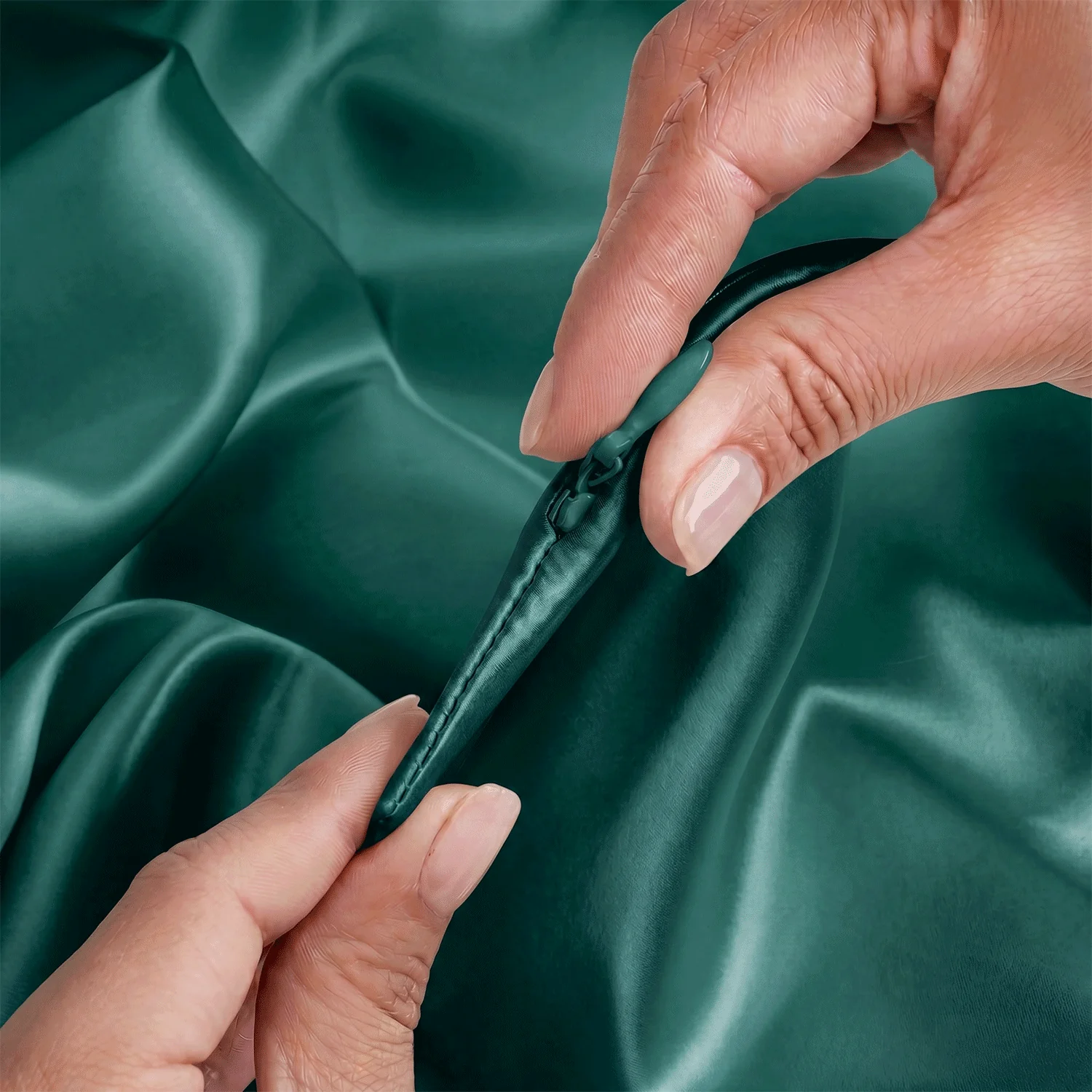 Pillowcase - Emerald - King - Image 10