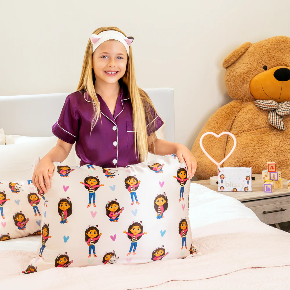 Pillowcase - Gabby's Pastel Hearts - Toddler - Image 6