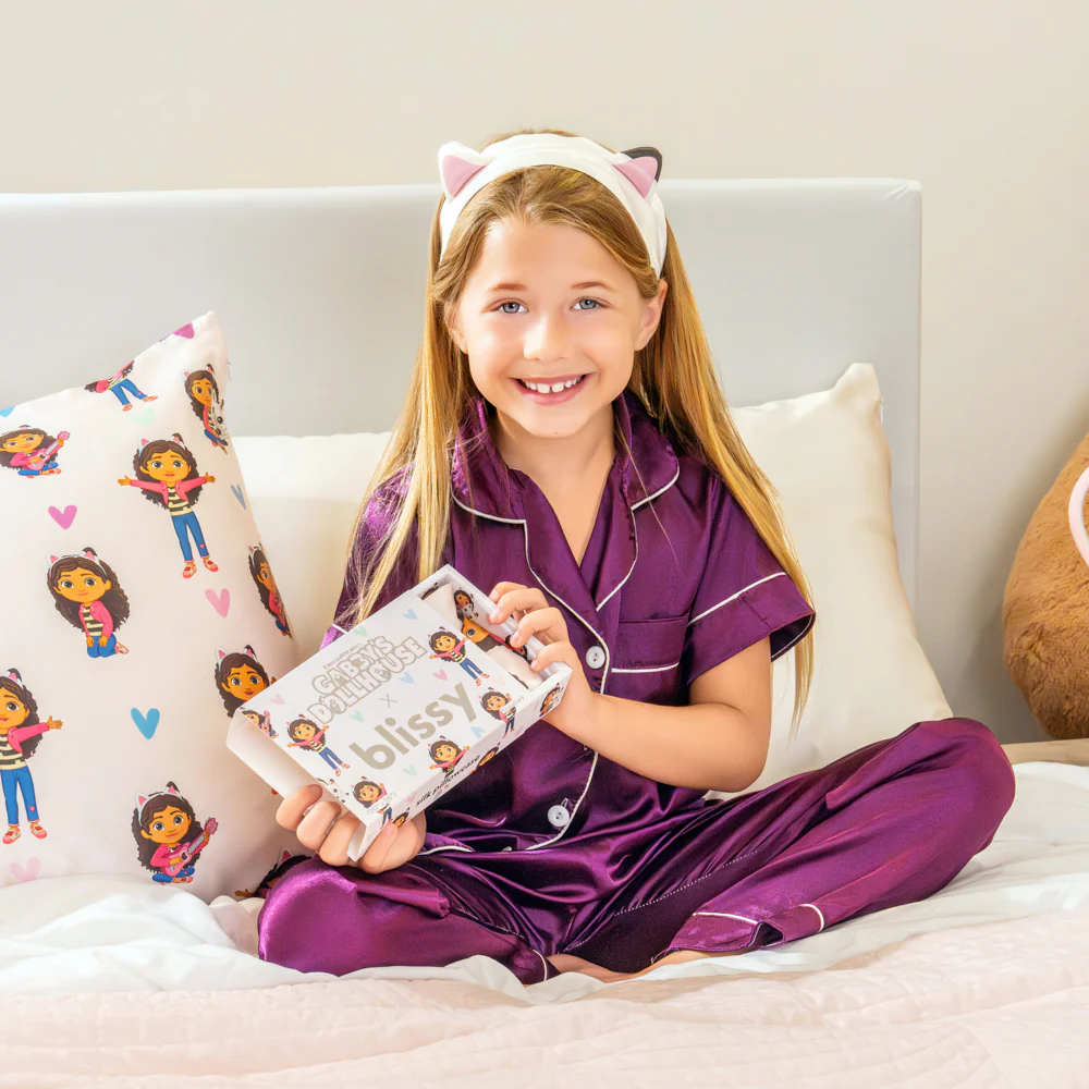 Pillowcase - Gabby's Pastel Hearts - Toddler - Image 7