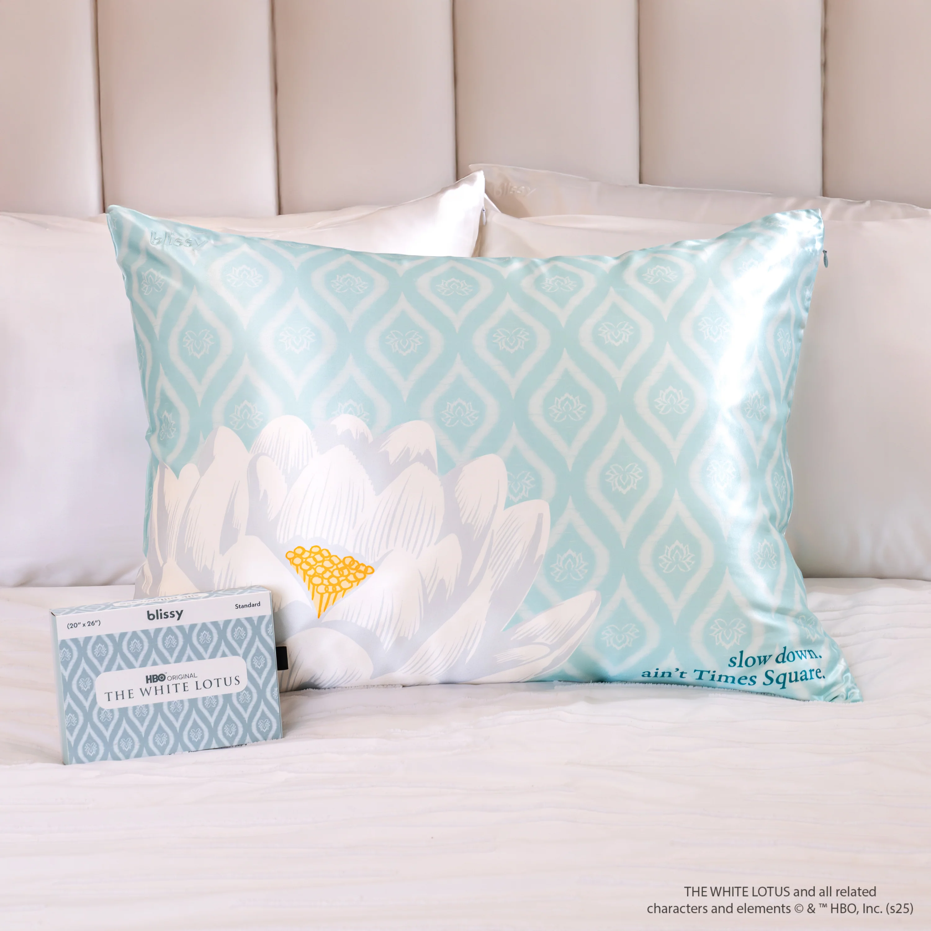 Pillowcase - White Lotus - Paradise Lotus - Standard - Image 8
