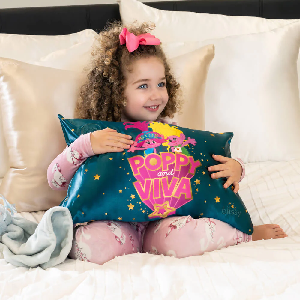 Pillowcase - Trolls - Sister Power - Queen - Image 4