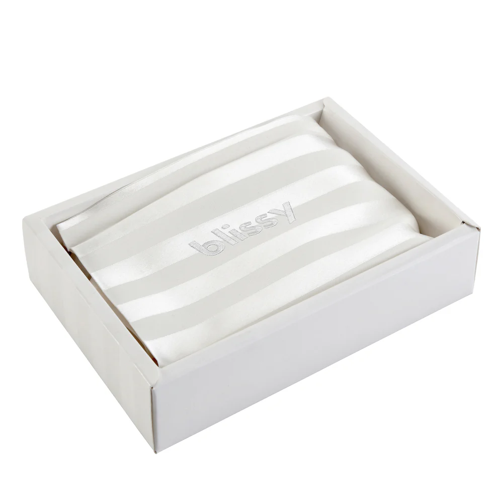 Pillowcase - White Striped - Queen - Image 4